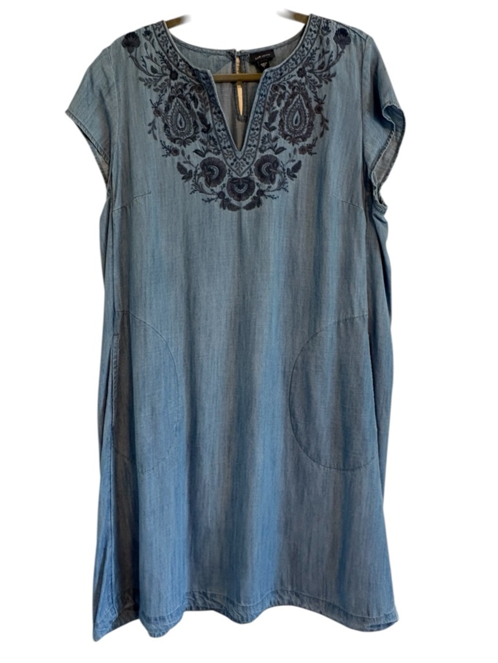J. Jill Chambray Dress w/ Dark Blue Embroidery | Effortless Boho Chic Sz L - Picture 3 of 11